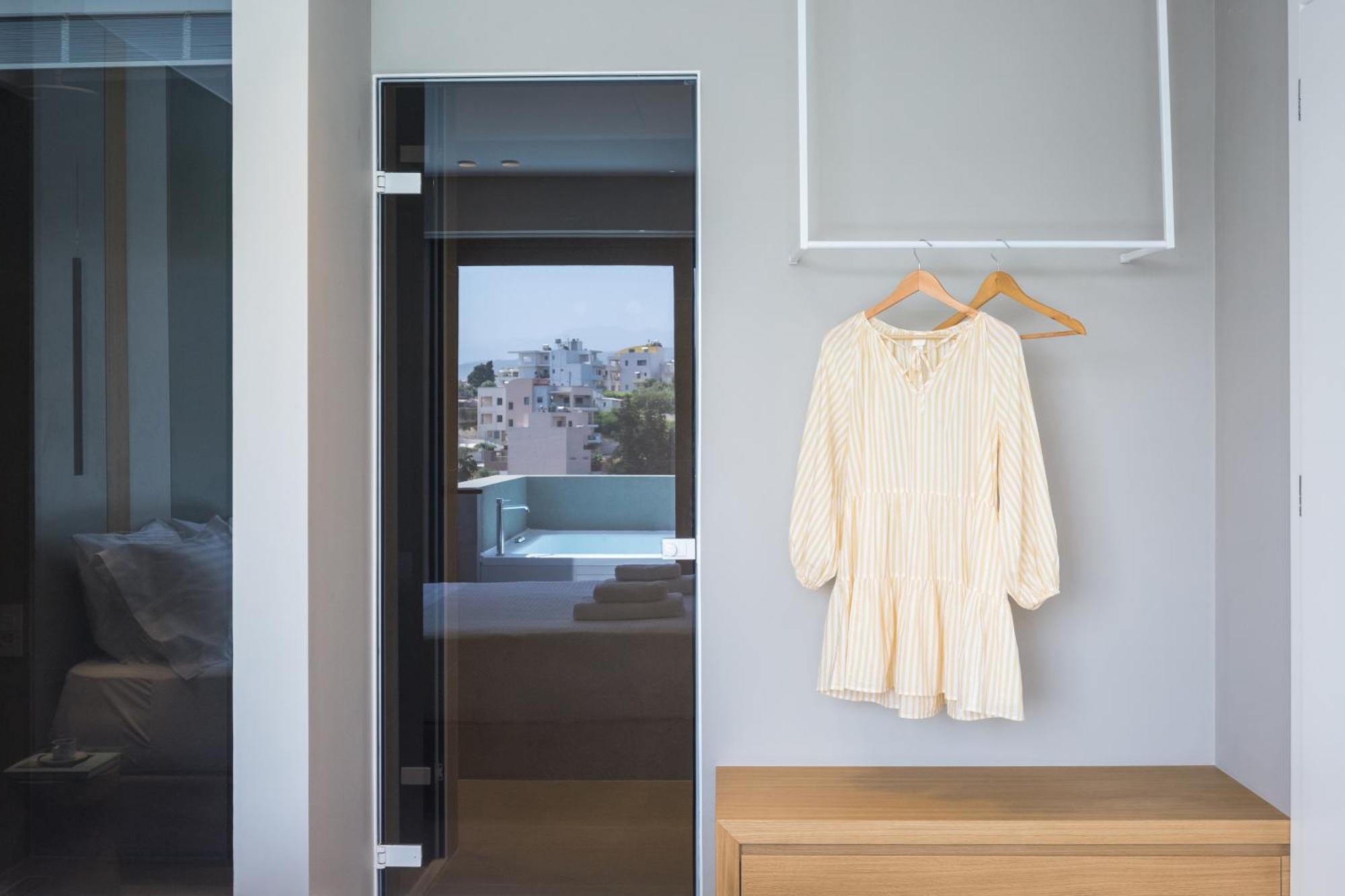 Noemie Luxury Suites Chania  Phòng bức ảnh